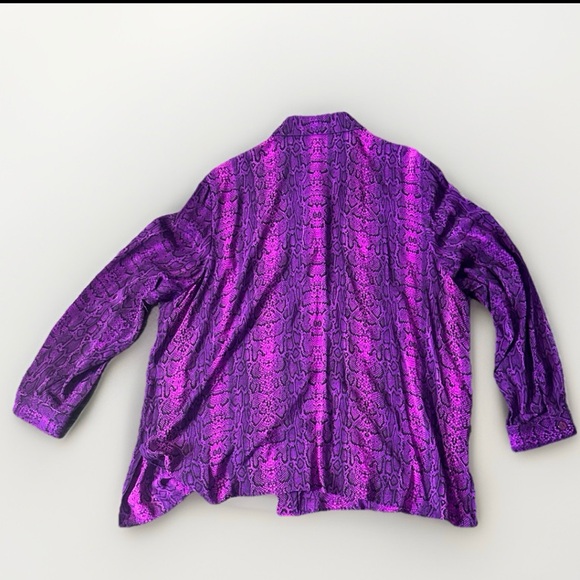 Diane Gillman Silk Pink Fusia Animal Print Embellished Button Up Top Size 2X - Picture 3 of 8